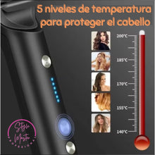 Cargar imagen en el visor de la galería, Cepillo Alisador de Pelo StyleMaster™
